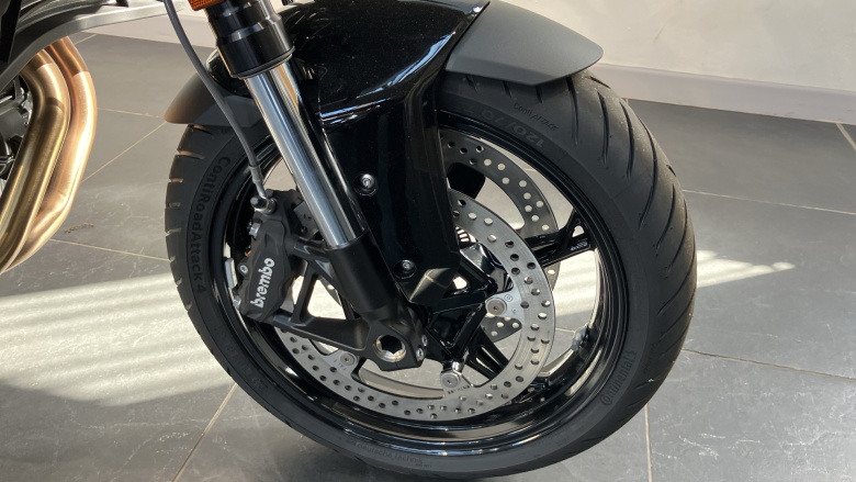 BMW F900 XR (25MY)